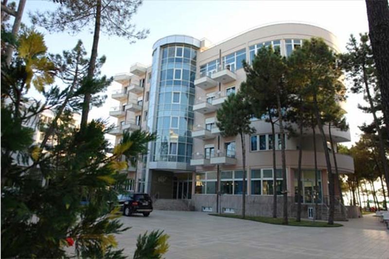 Dolce Vita Hotel Durrës Exterior foto